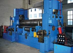 全(quan)自(zi)動(dong)型液壓機設備 新(xin)型智(zhi)能化自動液(ye)壓(ya)機(ji)設備